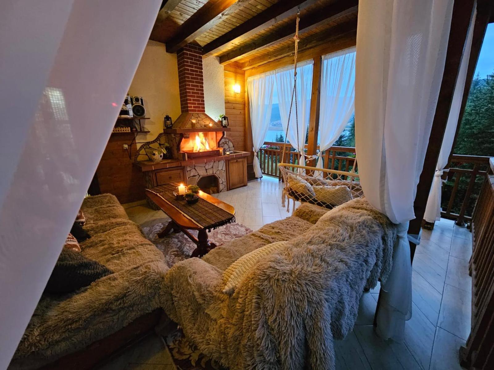Villa Hills - Къща За Гости С Храна Orlino Extérieur photo